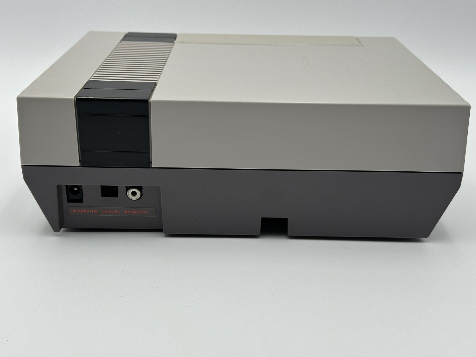 Nintendo NES Video Game Console And Accessories NES-001 Gray Tested and Working