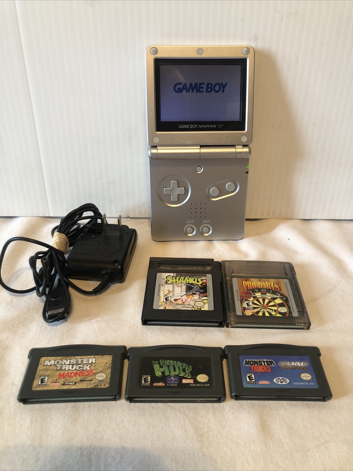 Nintendo Game Boy Advance SP AGS-001 Handheld Silver System W/Charger & 5 Games